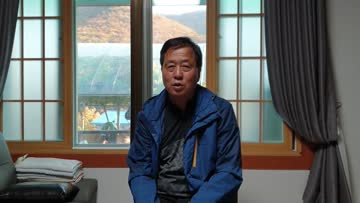 청풍초등학교 학현분교장(1회 졸업생 김동춘님)