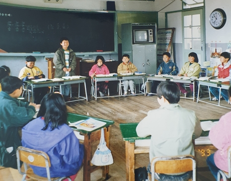 내북초등학교 이원분교장 토론수업(1993)